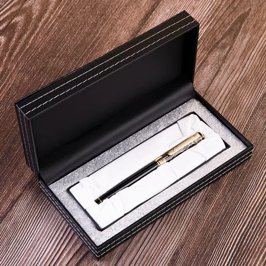 Etui skórzane na pióro Silver Frame – czarna elegancja