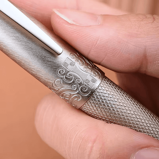 Pióro wieczne Silver Knight – rycerska elegancja - odkręcane