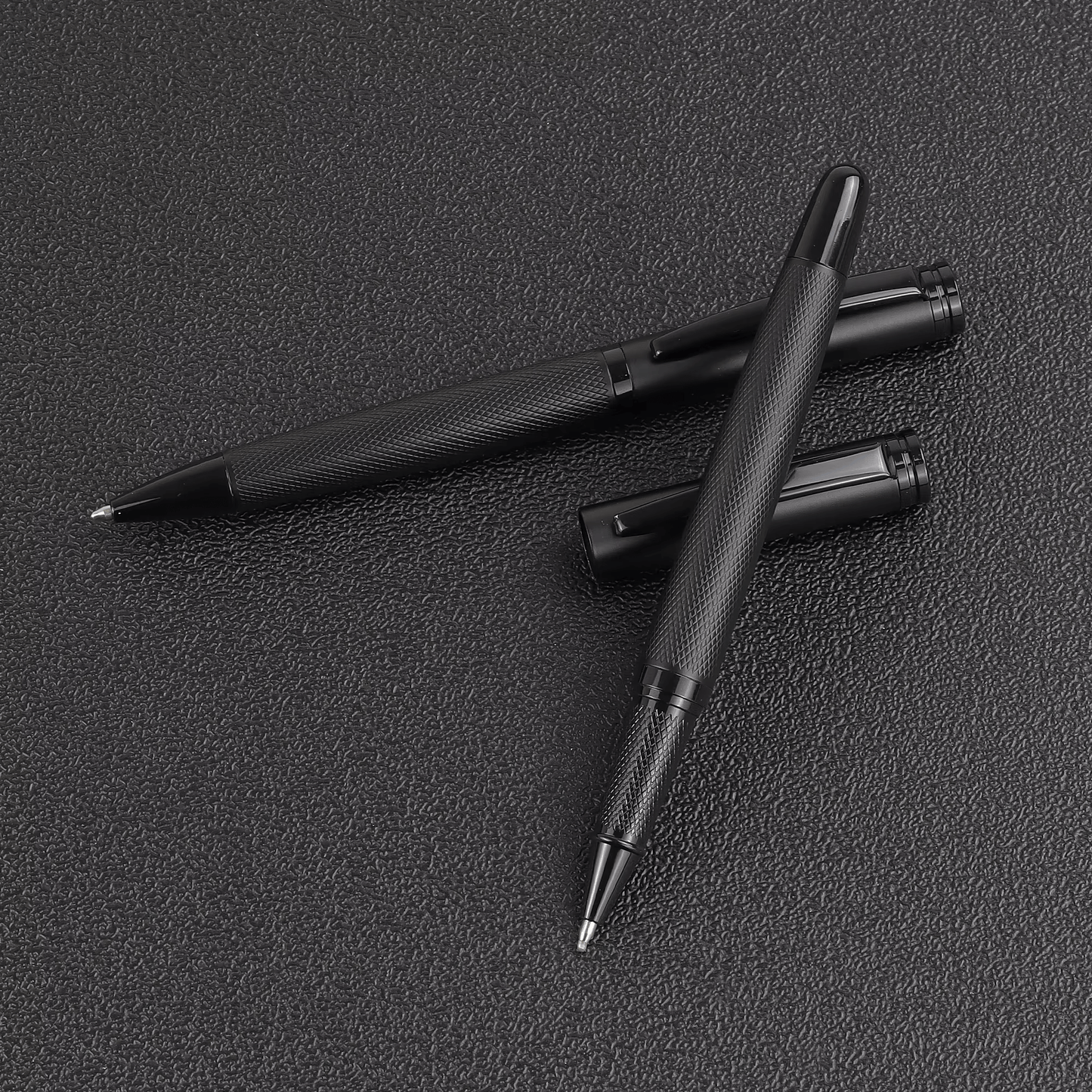 Oxford Set – a set of pens with a delicate texture