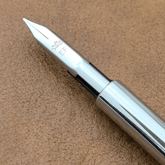 Aurora Press fountain pen - automatic pen - grooved