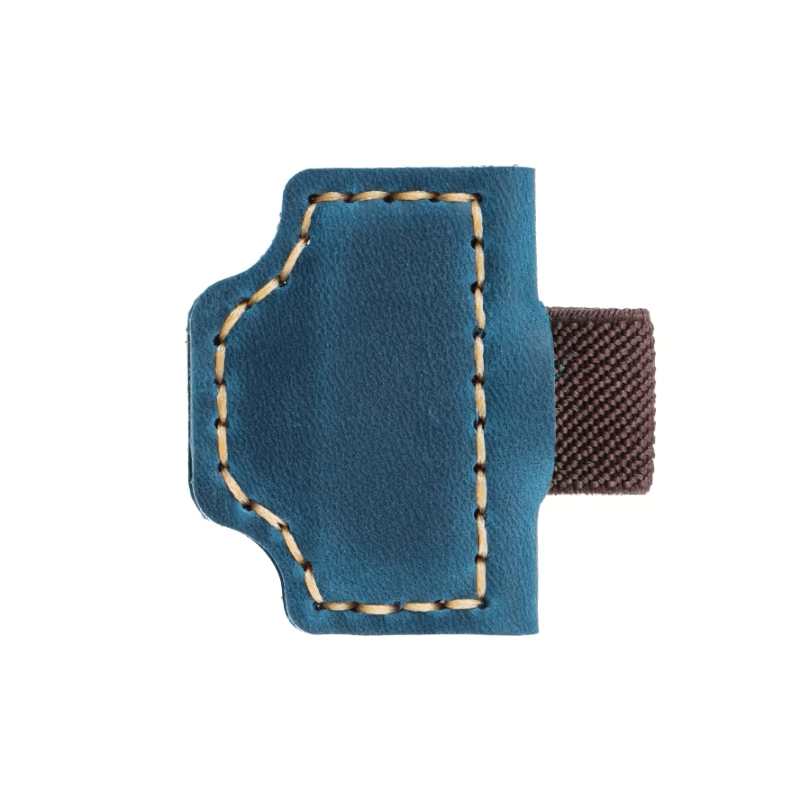 Magnetic pen clip for notebook