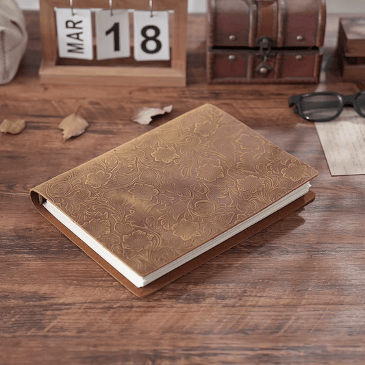 Notatnik A5 ze skóry naturalnej z tłoczonym wzorem