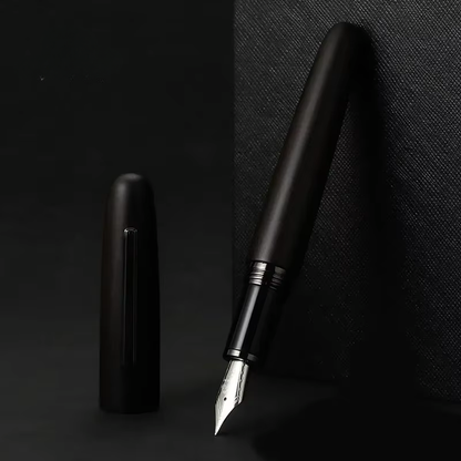 Cigaro Woodec fountain pen - a classic in a wooden version - screw-on