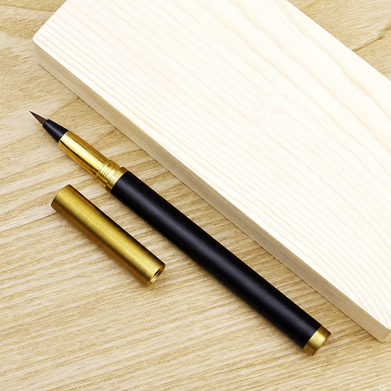 Pióro wieczne Brushwood Script - kaligrafia z naturalnym charakterem - zakręcane