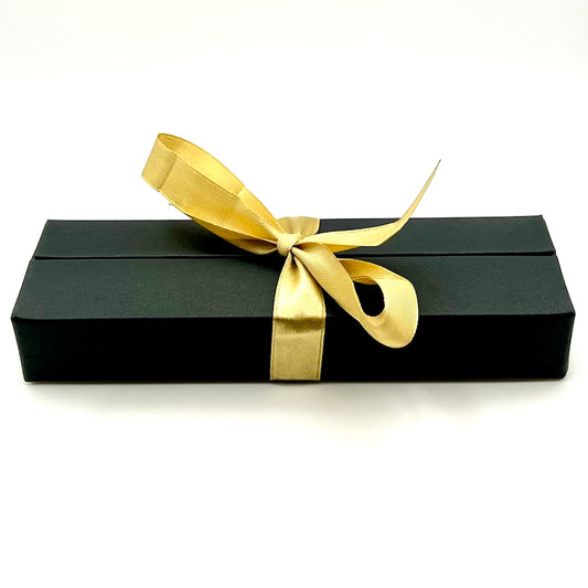 Pudełko prezentowe na pióro - złota wstążka
