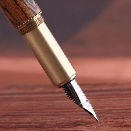 Pióro wieczne Woodmark – drewniany klasyk – odkręcane