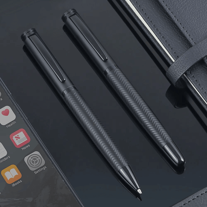 Signature Set – a set of pens with a matte finish