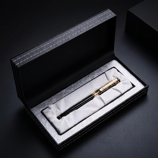 Silver Frame pudełko skórzane  na pióro – czarna elegancja